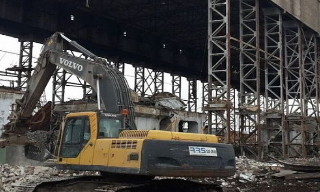 Демонтаж ангаров в Екатеринбурге под ключ - стоимость от 1565 руб. | 2Землекопа-Ктр