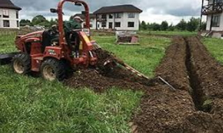 Копка траншей для водопровода в Екатеринбурге: цена за метр от 939 руб.