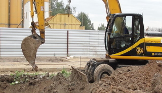 Выкопать яму экскаватором в Екатеринбурге от 939 руб. - 2Землекопа-Ктр 